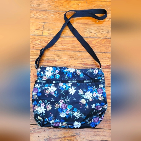 Lesportsac Cleo Crossbody Endless Fields print - Picture 1 of 4